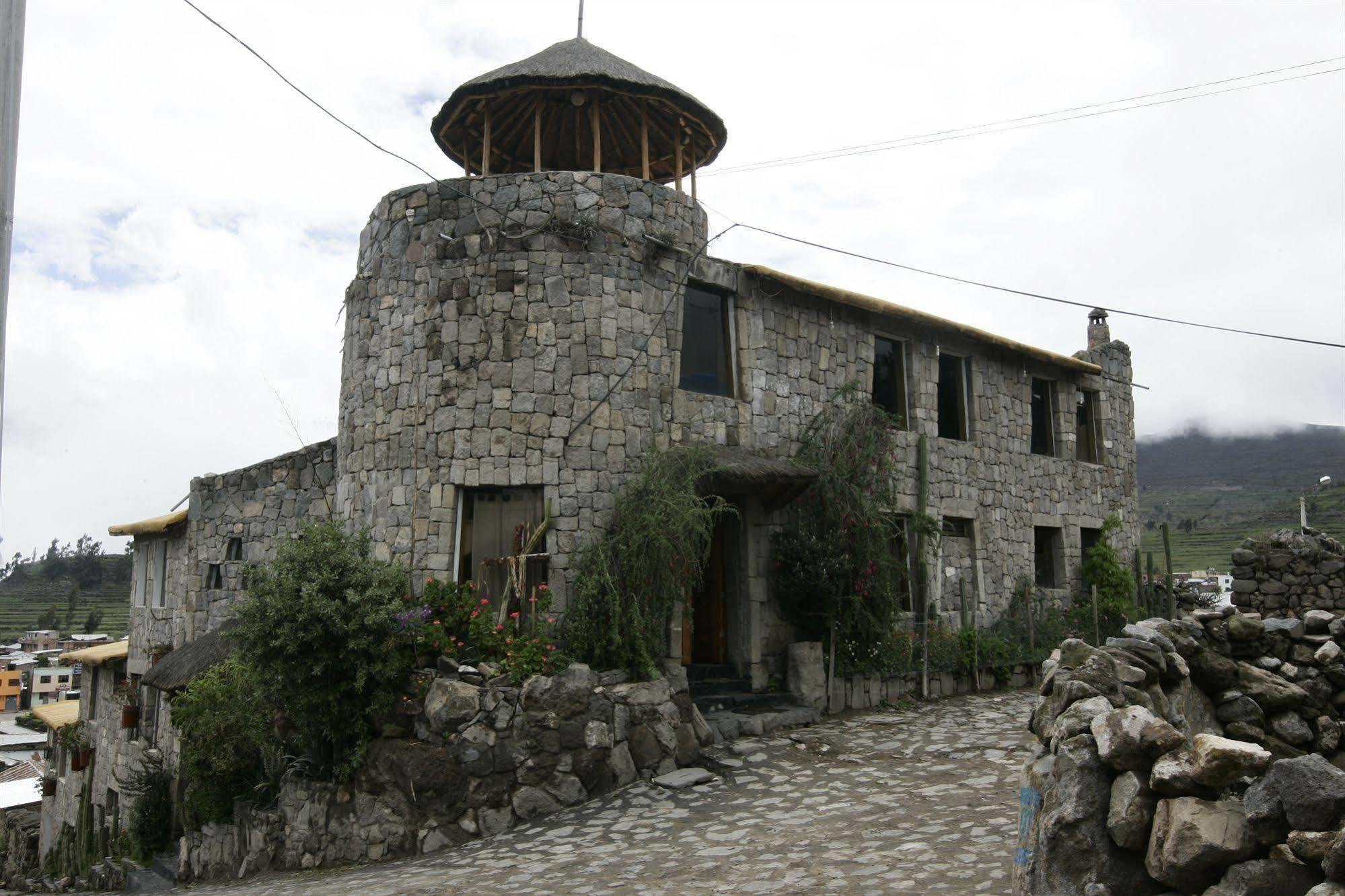 Hotel Kuntur Wassi Cabanaconde Exterior foto